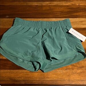 Athleta Mesh Racer 4” Short